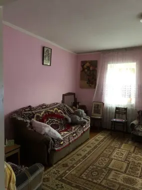 Дом, участок 1.8 соток