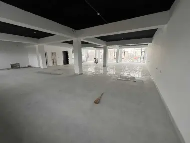 Сдаётся здание - под офис, , магазин,ресторан, кафе,, учебный йентр