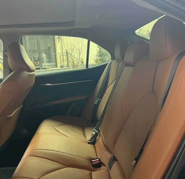 Toyota Camry hybrid Grande Япония 2023 год