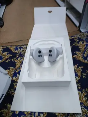 Виртуал очки PICO 4 ultra 12/256 гб Янги комплект