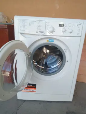 Indesit 5kg avtomat kir yuvish moshinasi