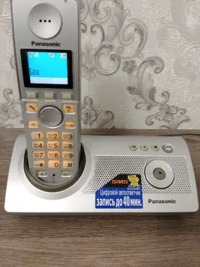 Радиотелефон Panasonic KX-TG8125RU