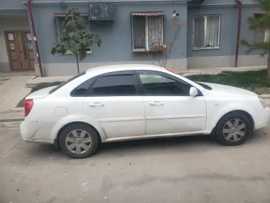 Шевроле ласетти 2012