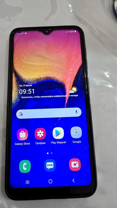 Продам Самсунг А10