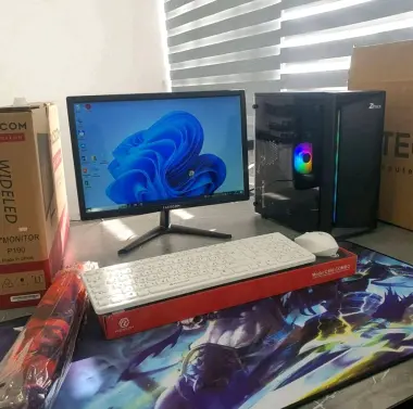 I3-3.40 GHz 24 XTECH 24 DYUM 100 GHZ OZU 8 GB  500 GB SSD